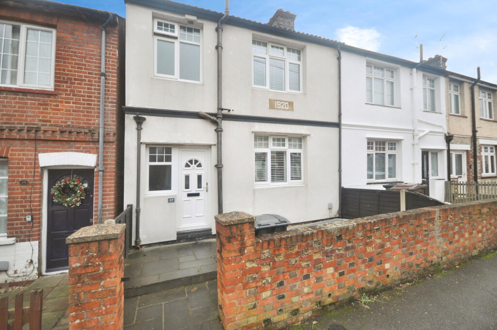 Main image of property: Bishop Road, Chelmsford, Essex