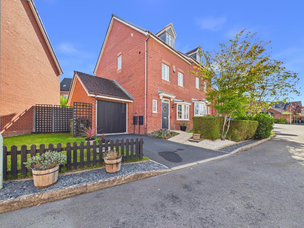 Main image of property: Cleobury Meadows, Cleobury Mortimer, DY14 8EY