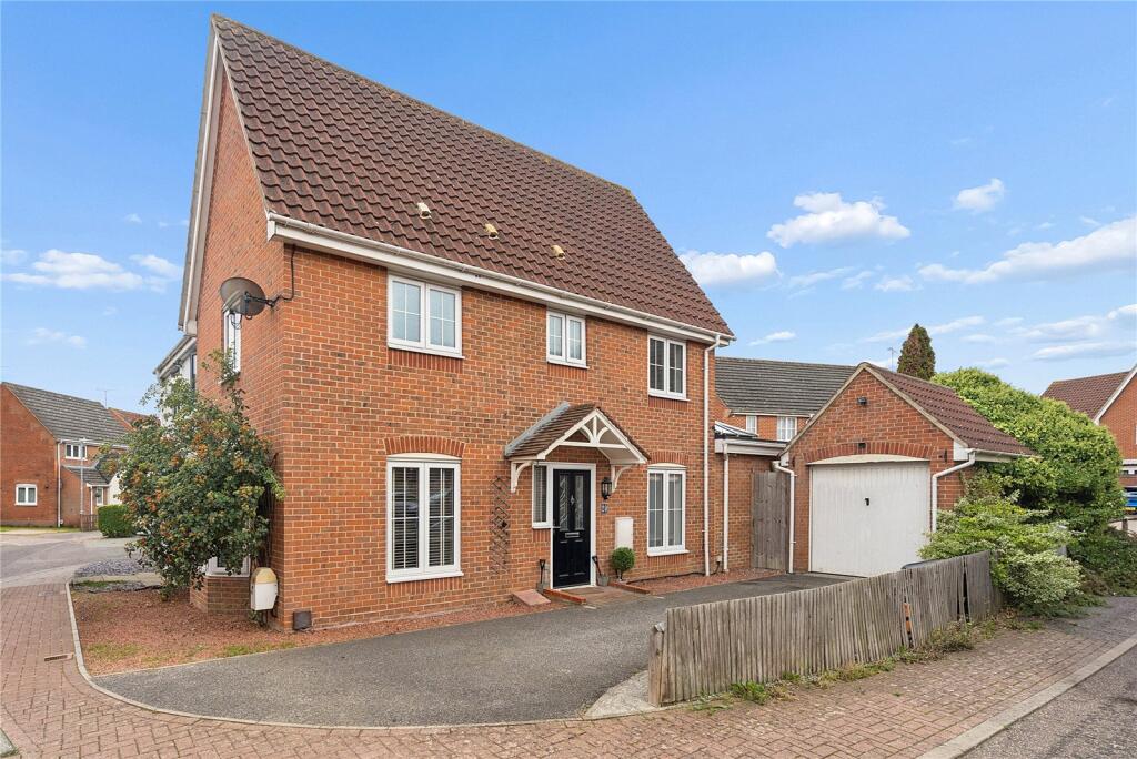 Main image of property: Anglesey Gardens, Wickford, Essex, SS12