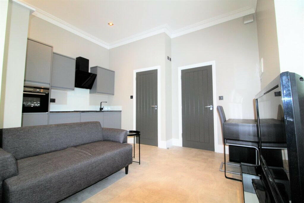 Main image of property: 110 Quarry Road, Lancaster