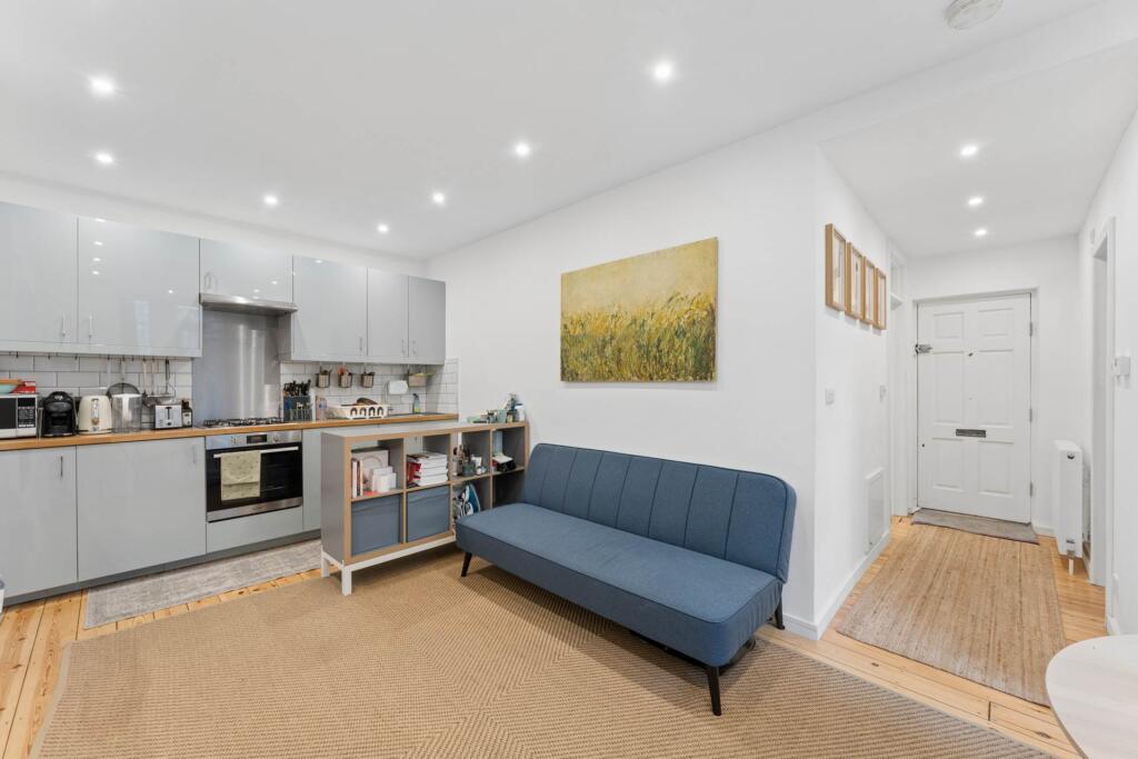 Main image of property: Christchurch Road