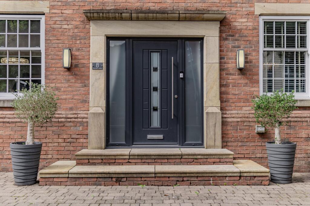 Main image of property: Worden Lane, Leyland, PR25