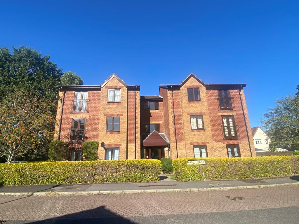 Main image of property: Cheltenham Gardens, Hedge End, SOUTHAMPTON