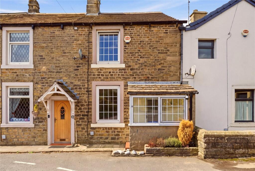 Main image of property: Chapel Hill, Salterforth, Barnoldswick, Lancashire, BB18