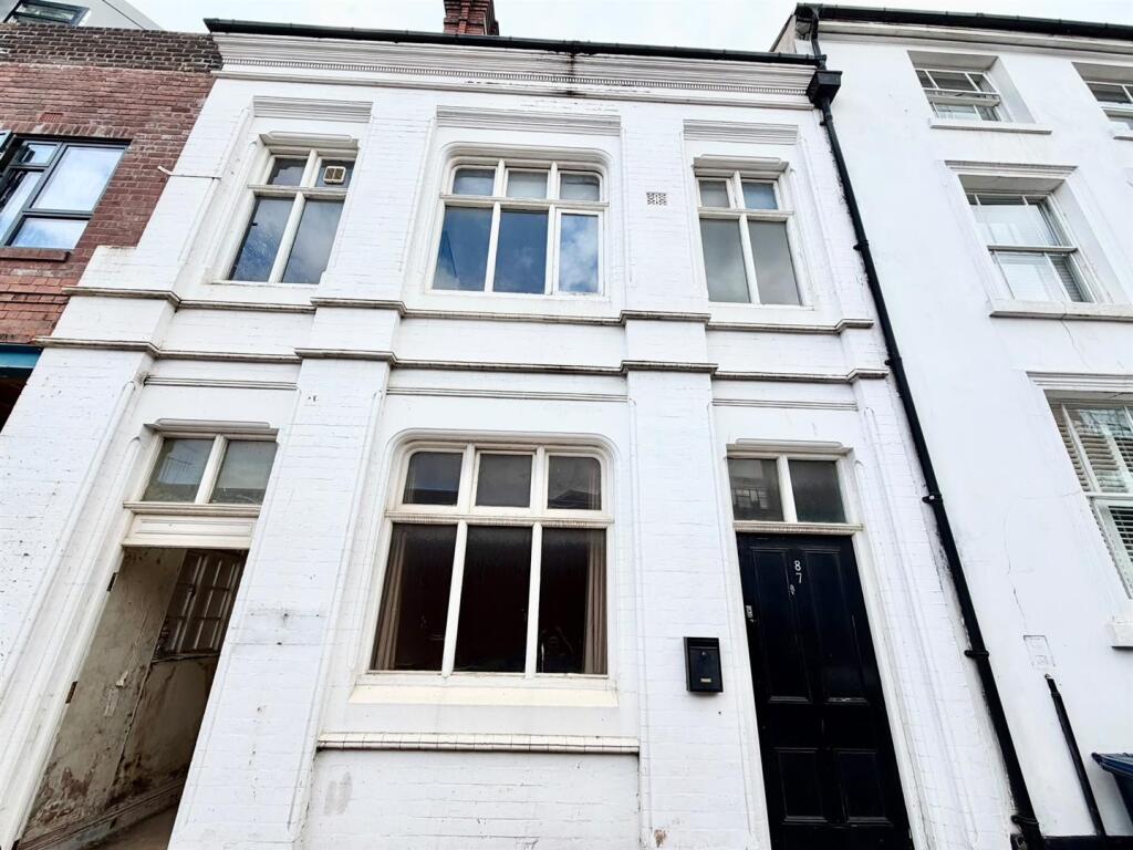 Main image of property: LUXURY TOWNHOUSE- Camden Street, Birmingham, B1