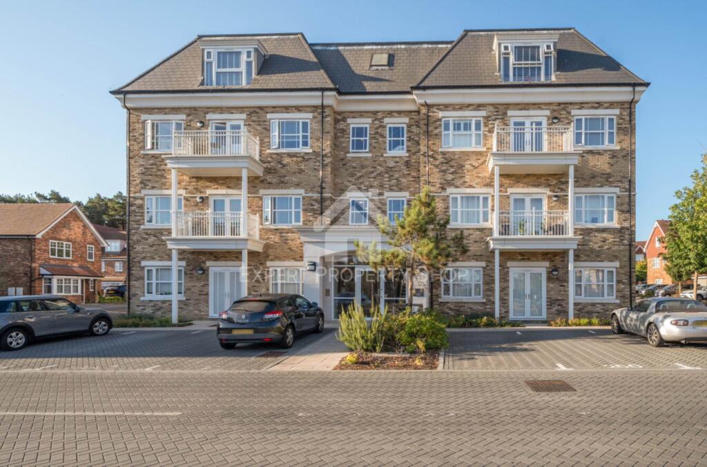Main image of property: Cedar Lodge, Fleet