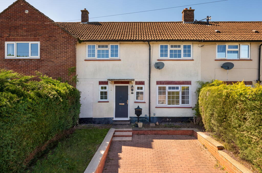 Main image of property: Middle Close, Newbury, RG14