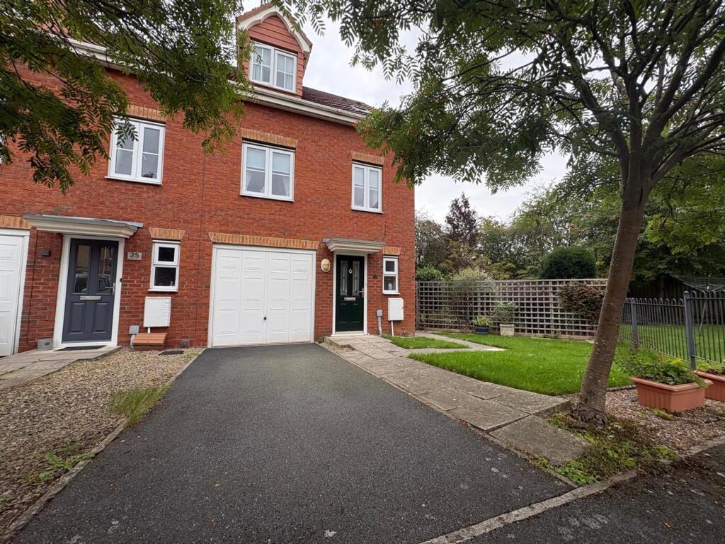 Main image of property: 27 Ainderby Gardens, Northallerton