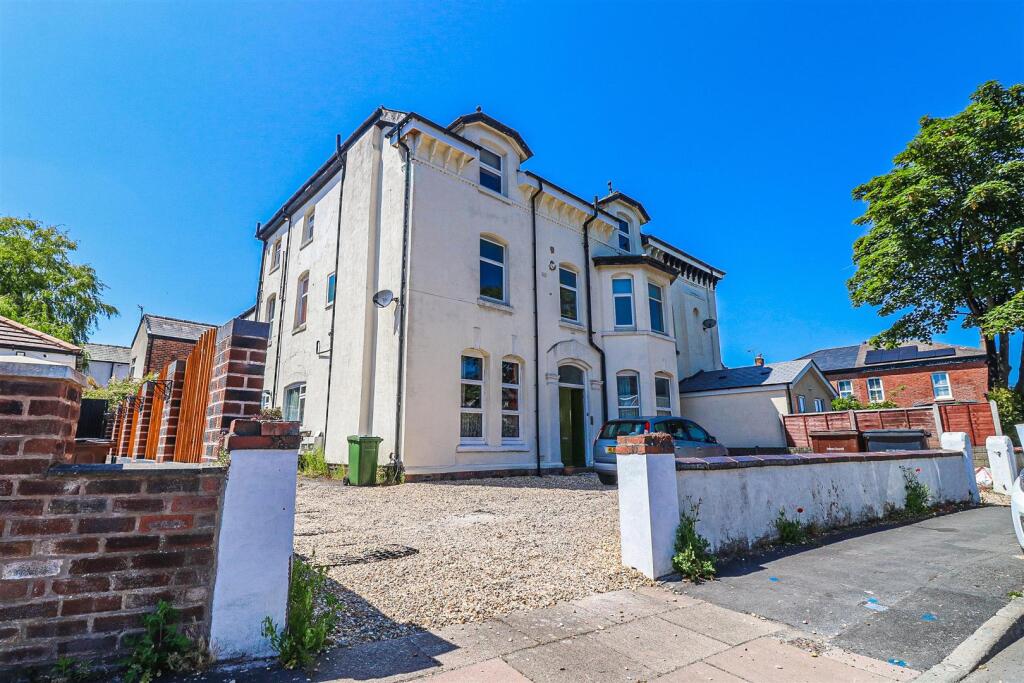 Main image of property: Walmer Road, Birkdale