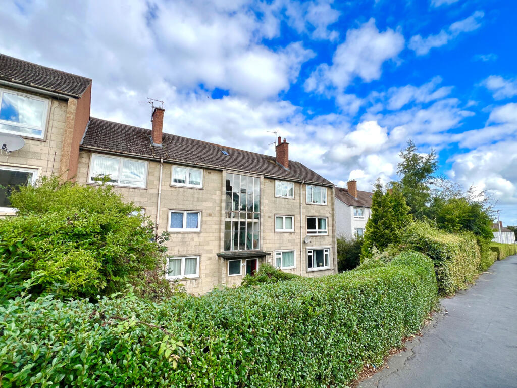 Main image of property: 16/1 Oxgangs Farm Drive, Edinburgh, EH13 9QQ
