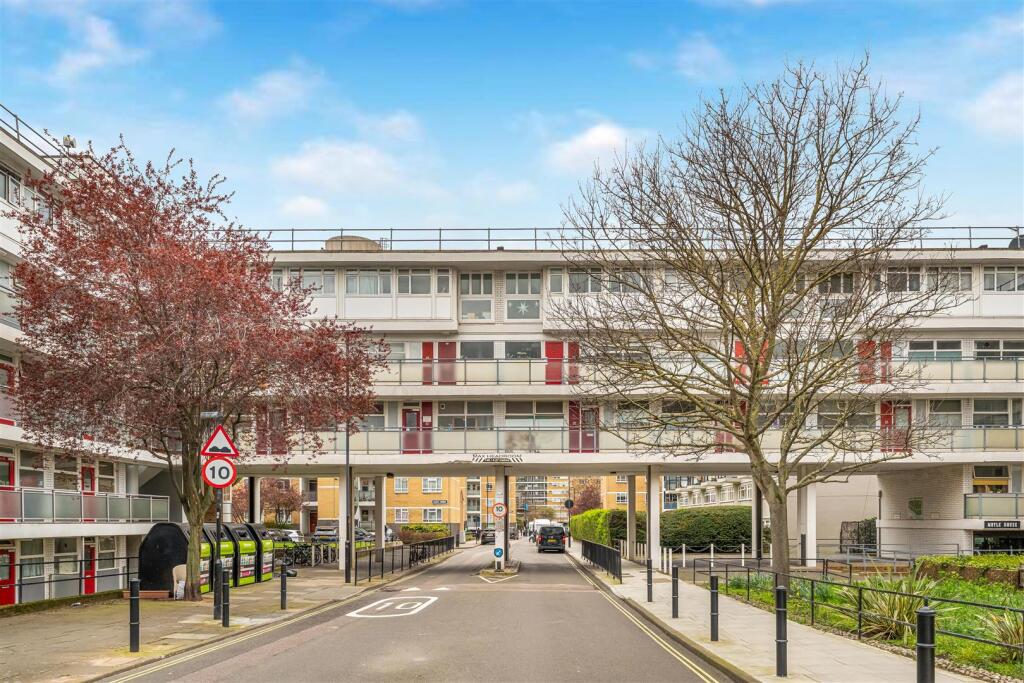 Main image of property: Churchill Gardens, SW1V