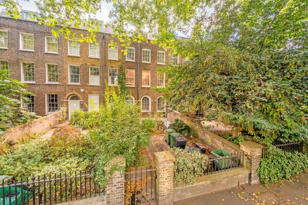 Main image of property: Kennington Road, Kennington