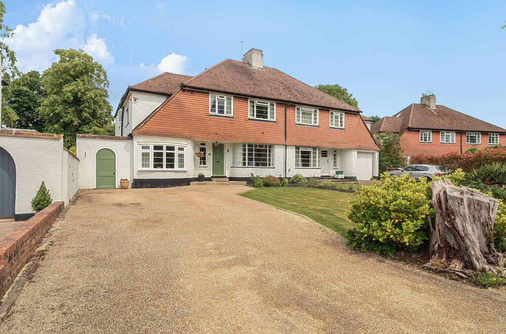 Main image of property: The Grove, Sidcup
