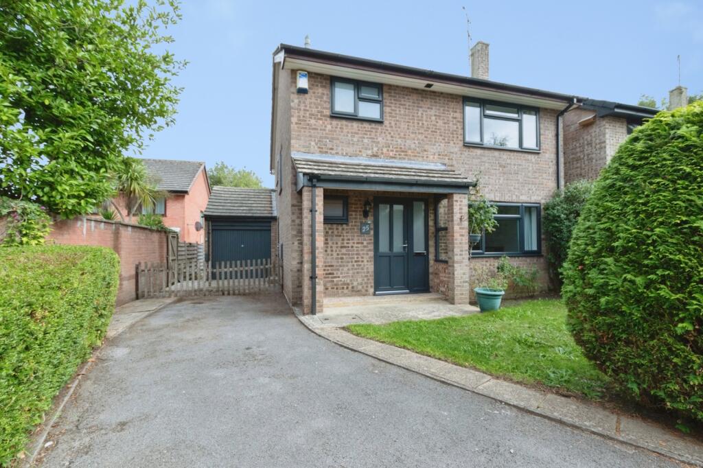 Main image of property: The Meadows, Lyndhurst, Hampshire, SO43