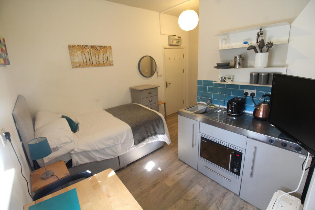 Main image of property: Holyhead Road, Coventry, West Midlands