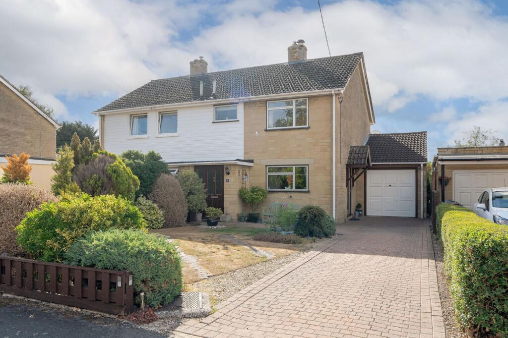 Main image of property: Forge Close, Merton, OX25
