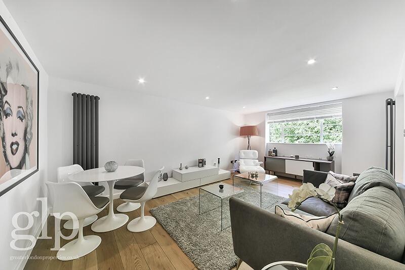 Main image of property: Sussex Gardens, Hyde Park, W2