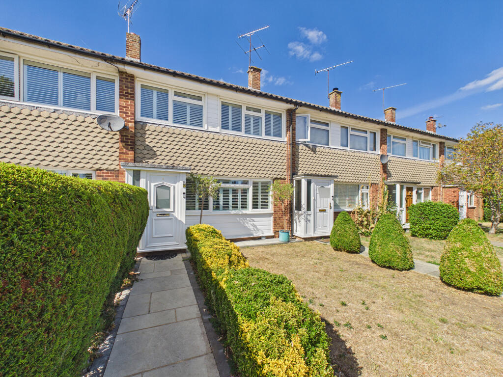 Main image of property: Castleton Court, Marlow, Buckinghamshire
