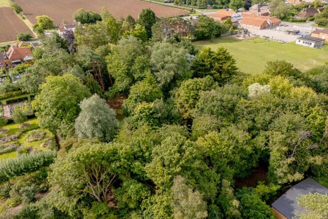 Land, Wheelwrights Cottage (Louth)-4