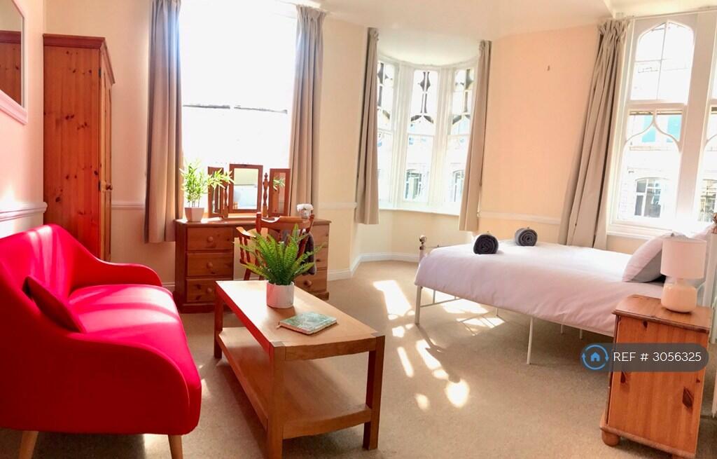 Main image of property: Digby Chambers, Bournemouth, BH1