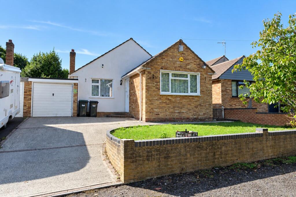 Main image of property: Dark Lane, Blackfield, Southampton, SO45 1WB