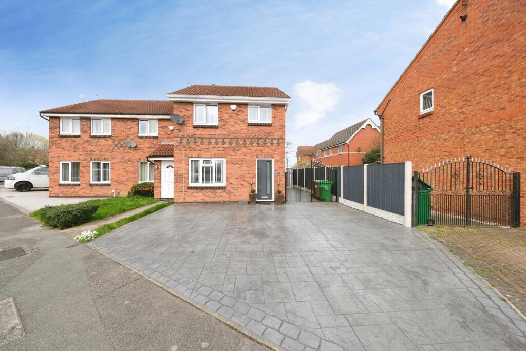 Main image of property: Japonica Drive, Nottingham, Nottinghamshire, NG6