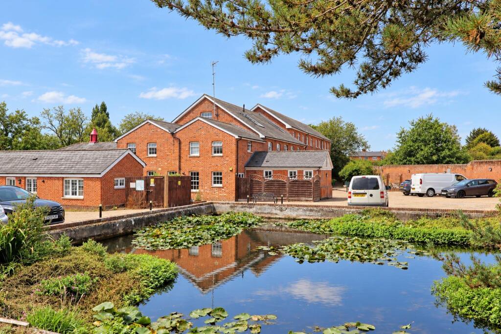 Main image of property: Isinglass Mews, West Street, Coggeshall