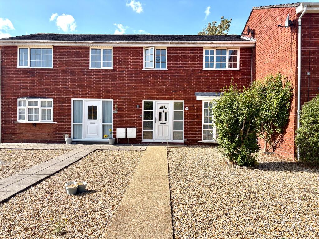 Main image of property: PETTINGER GARDENS, SO17