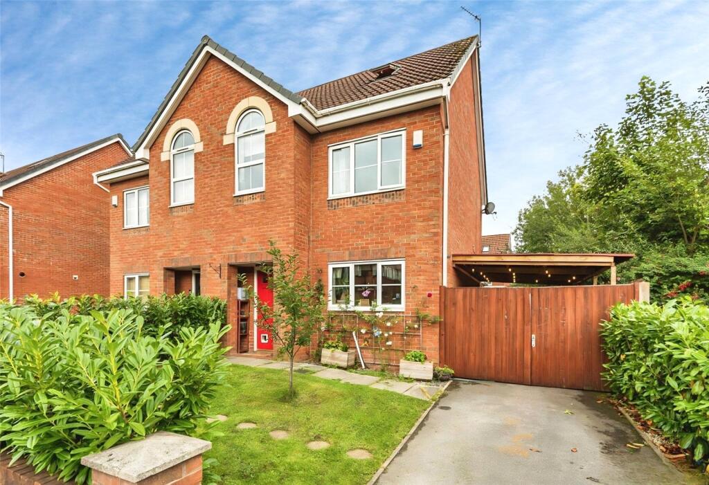 Main image of property: Blantyre Avenue, Worsley, Manchester, Greater Manchester, M28