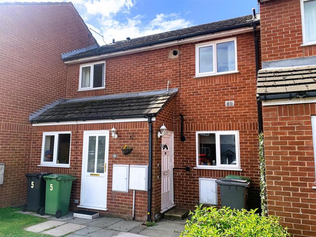 Main image of property: St Peters Mews, ROCK FERRY CH42