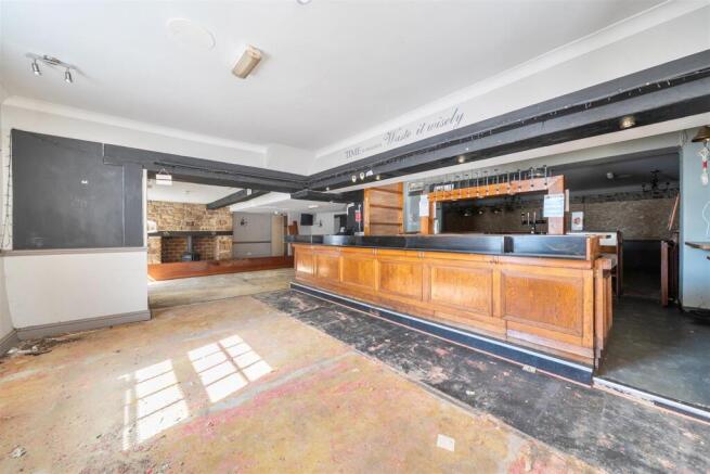 The Kings Head bar