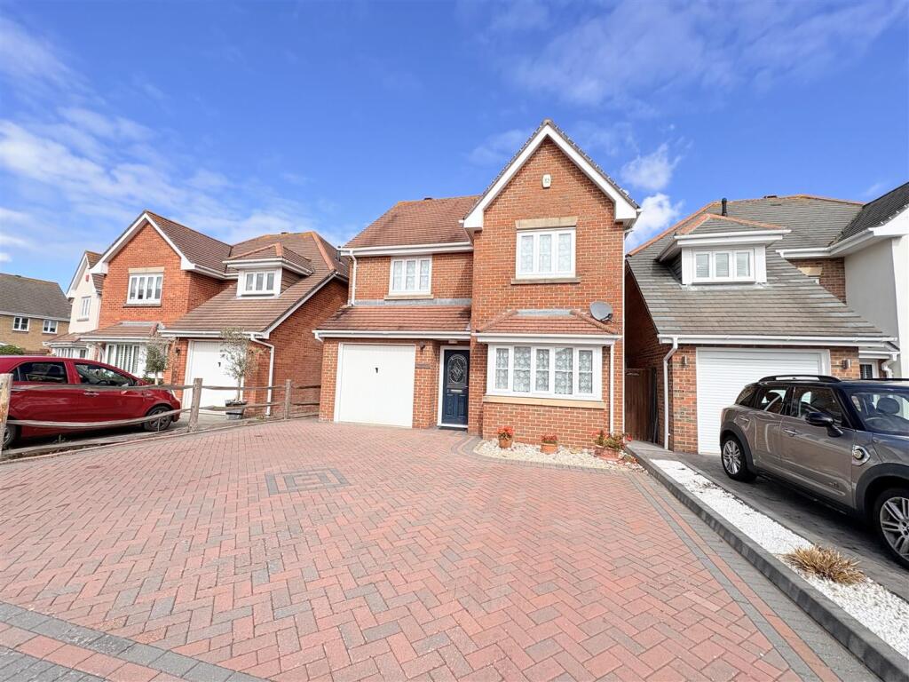 Main image of property: Darwin Close, Lee-On-The-Solent, PO13