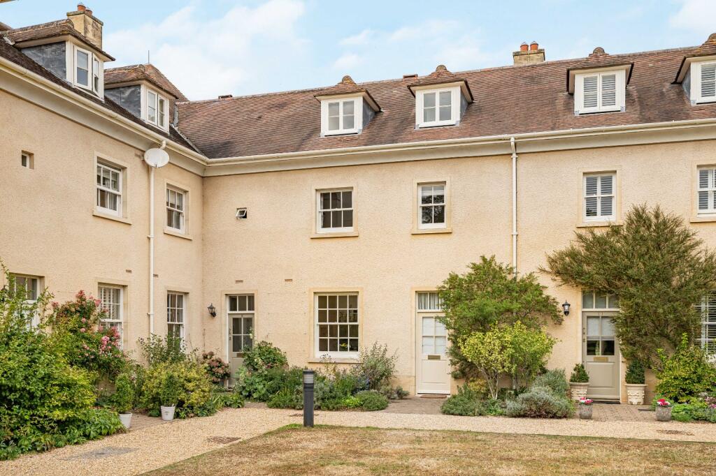 Main image of property: The Stables, Lechlade, Gloucestershire, GL7