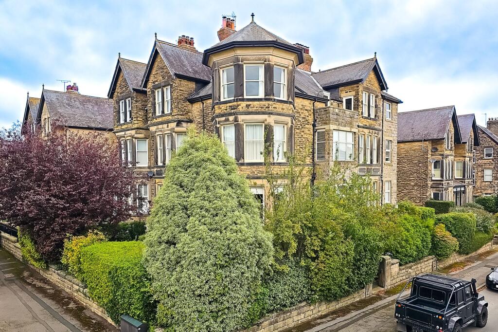 Main image of property: Park Avenue, Harrogate, HG2