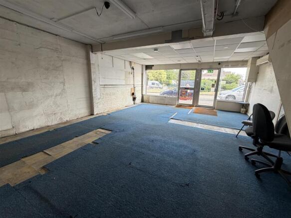 113 Winterstoke Road, Maggs &amp; Allen To Let (9).jpe