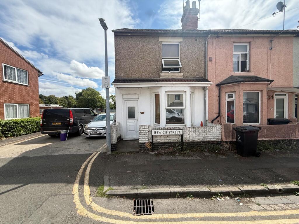 Main image of property: Ipswich Street, Swindon, SN2 1DB