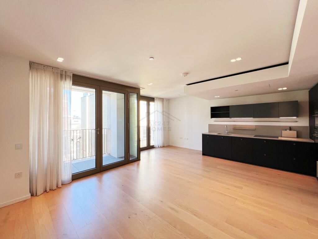Main image of property: Percivall House, Bartholomew Close, London