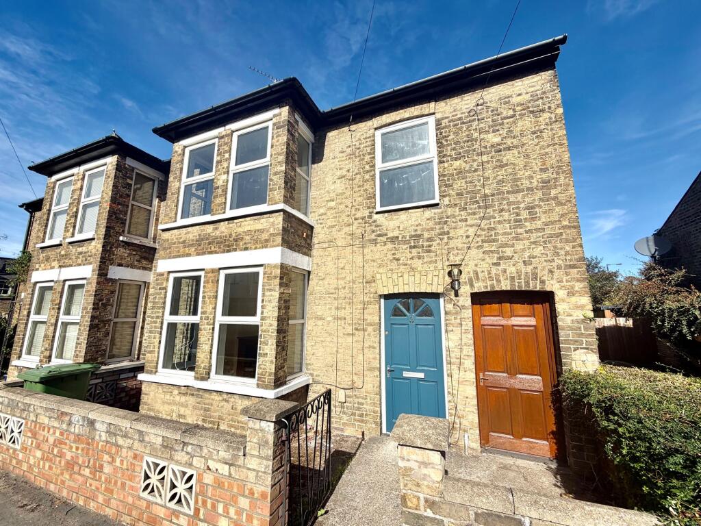 Main image of property: St. Marys Street, Huntingdon, PE29