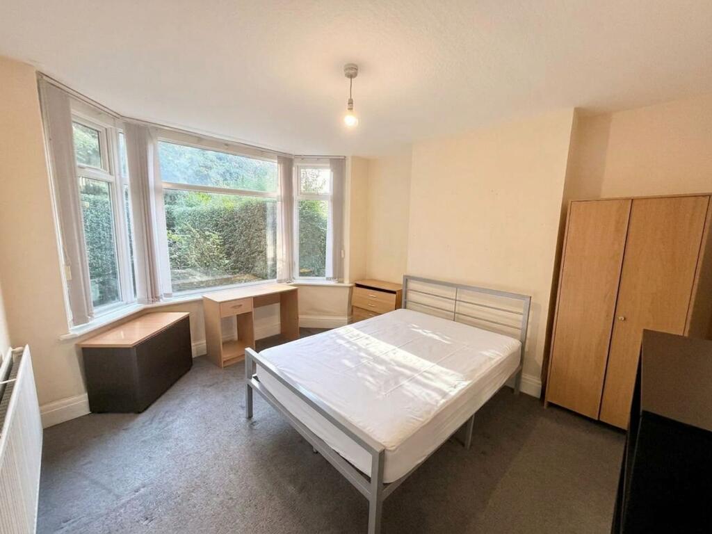 Main image of property: Sherwood Street, Manchester, M14