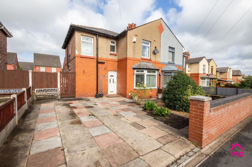 Main image of property: Park Road South, Newton-Le-Willows, WA12