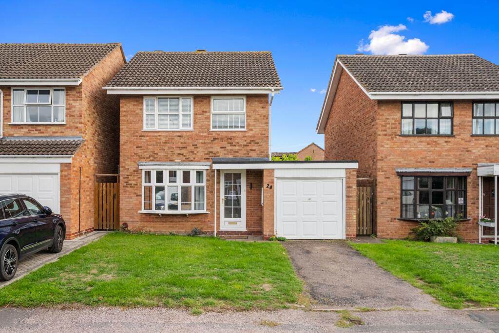 Main image of property: Glebe Close, Bidford-On-Avon, B50