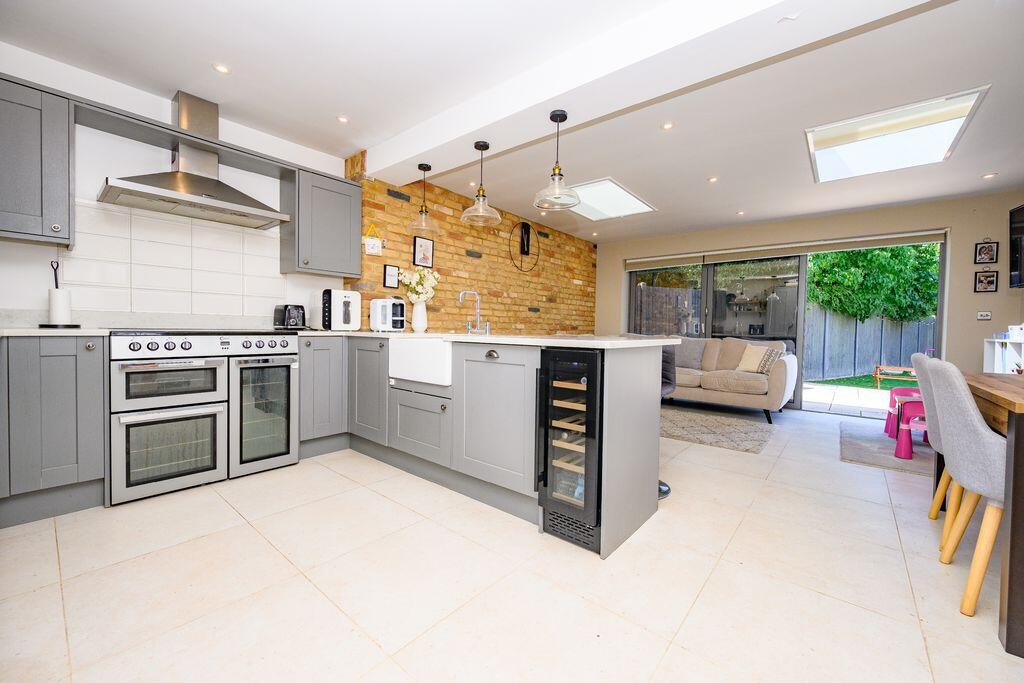 Main image of property: Holme Close, Hatfield