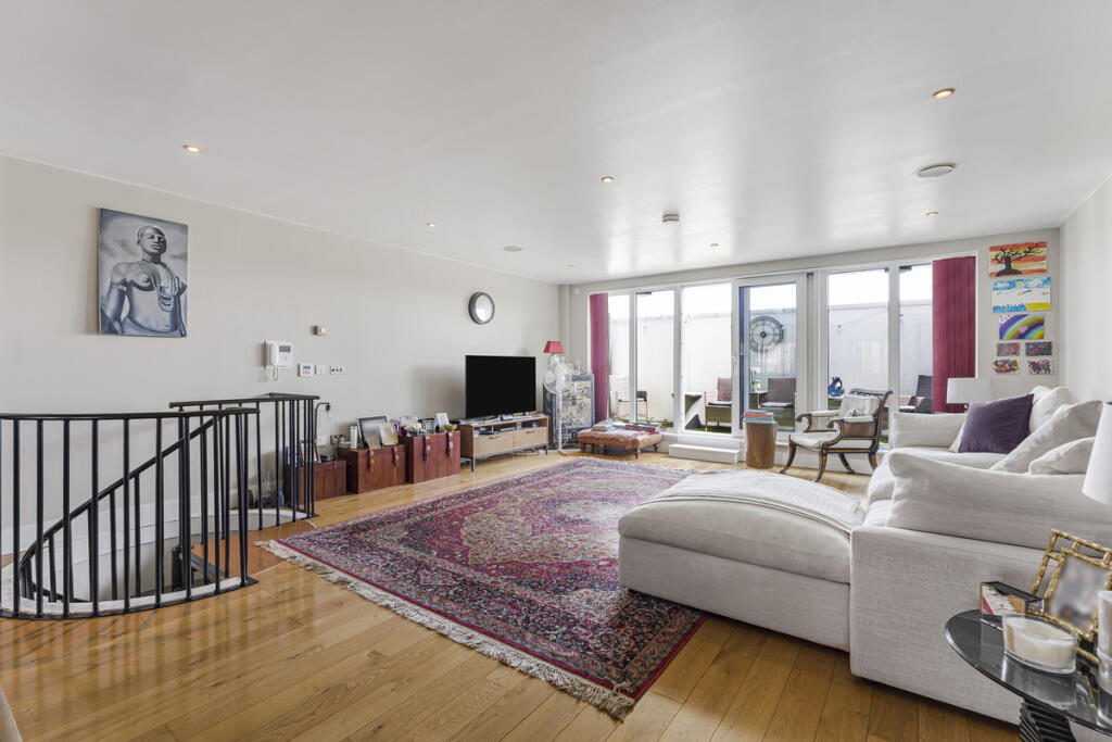 Main image of property: Brewhouse Lane, London, SW15