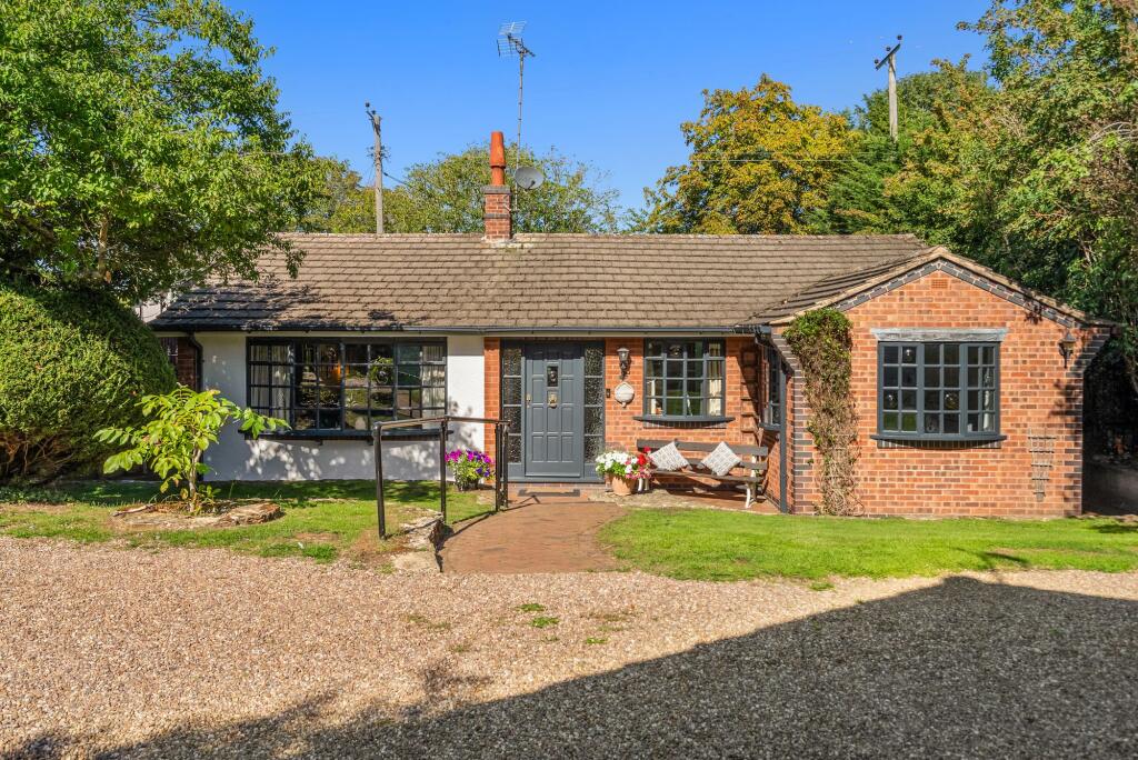 Main image of property: Hillside, Old Hill, Flyford Flavell, Worcester WR7