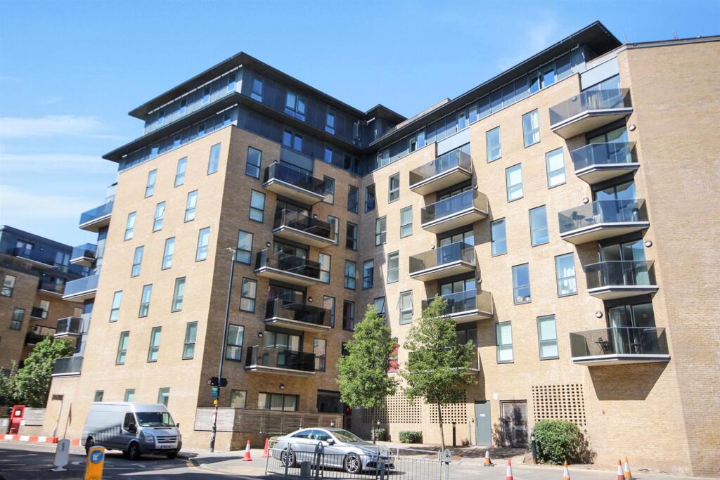 Main image of property: Fleet Street, Brighton