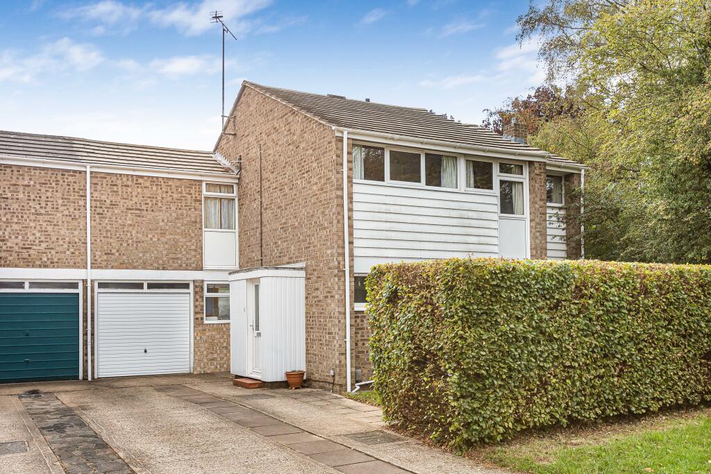 Main image of property: Herns Lane, Welwyn Garden City, AL7