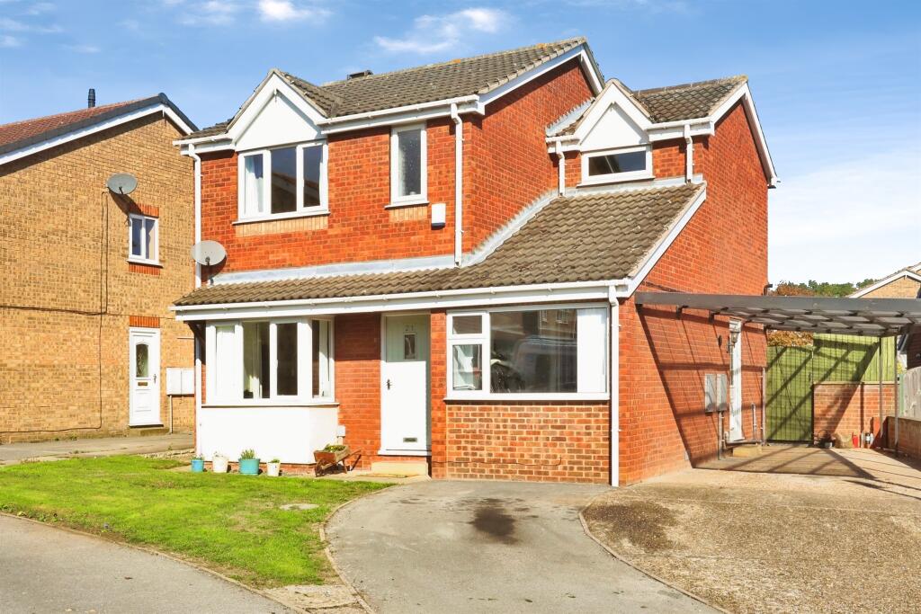 Main image of property: Woodhill Avenue, Gainsborough