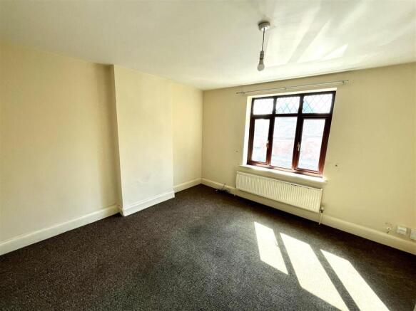 Flat 1.jpg