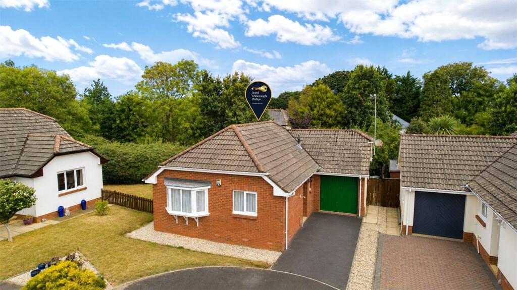 Main image of property: Hele Close, Roundswell, Barnstaple