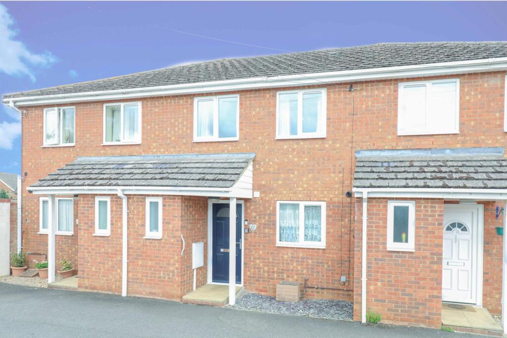 Main image of property: Finedon Street, Burton Latimer, Kettering